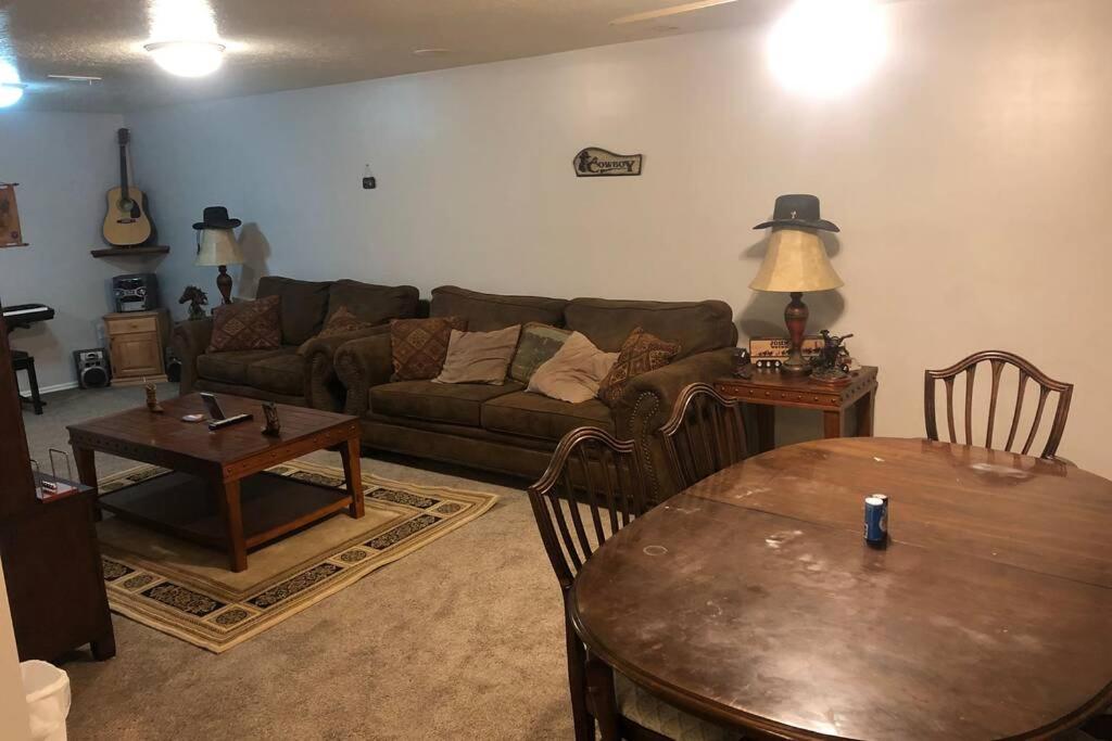 Beautiful Secluded 2 Bedrooms 1 Bathroom Apartment South Weber المظهر الخارجي الصورة